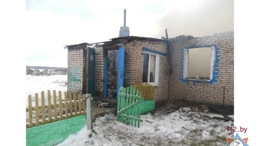 У Дубровенскім раёне згарэў дзіцячы садок (фота)