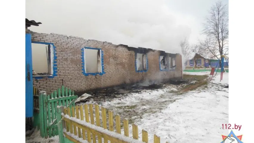 У Дубровенскім раёне згарэў дзіцячы садок (фота)