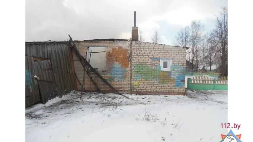 У Дубровенскім раёне згарэў дзіцячы садок (фота)