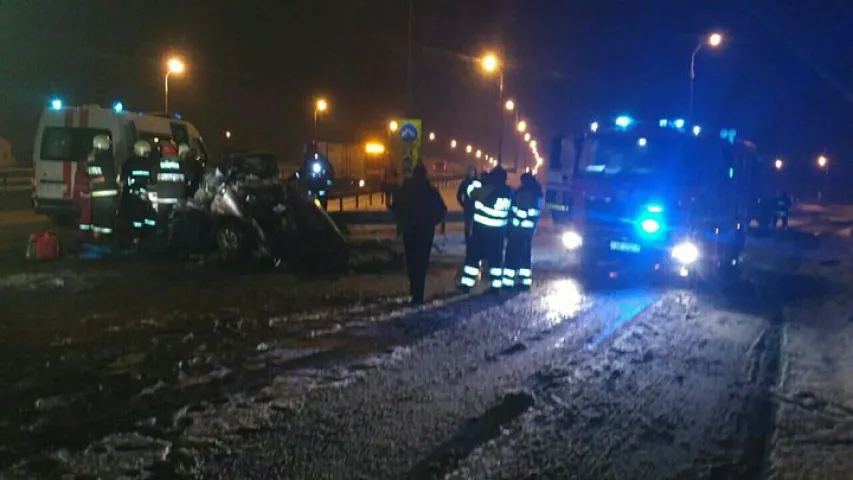 На МКАД Audi разбілася аб дарожную агароджу (фота)