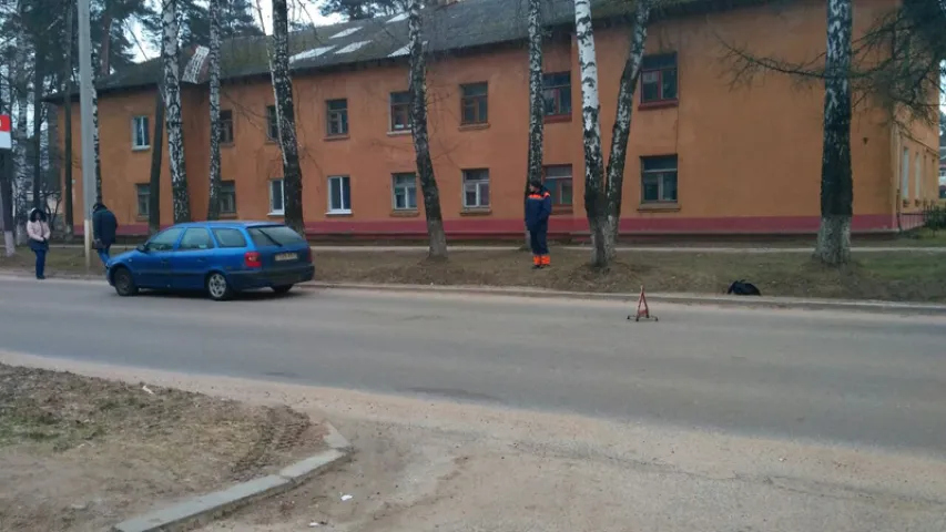 Аўтамабіль у Мачулішчах збіў дзяўчынку, якая перабягала дарогу