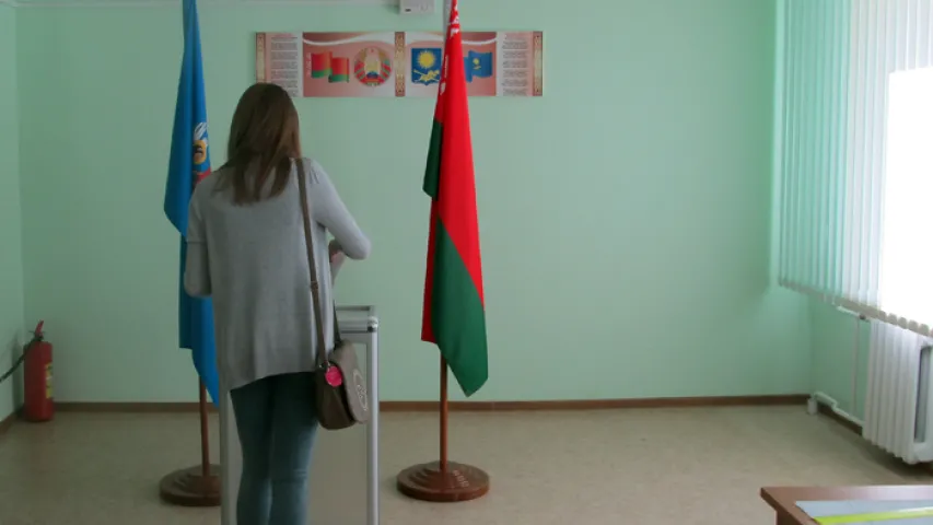 На датэрміновым галасаванні ў БДУ студэнты галасуюць кожныя дзве хвіліны