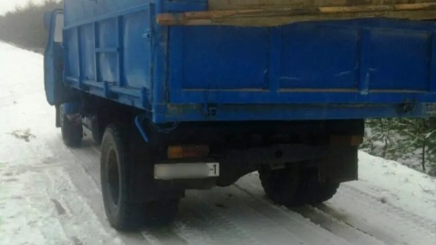 У Кобрынскім раёне пад коламі грузавіка загінуў 21-гадовы матацыкліст