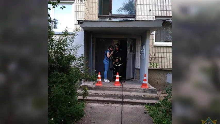 Мінчук на пажары з парэнчаў гаўбца прасіў дапамогі ў ратавальнікаў (відэа)