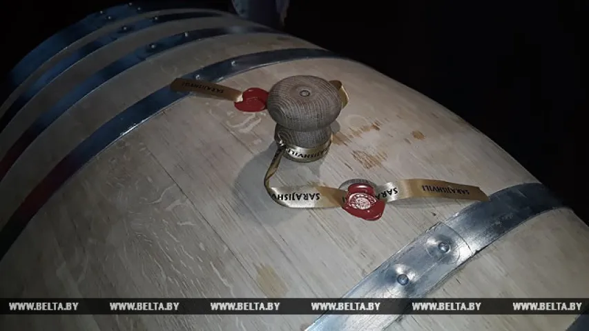 Лукашэнку ў Тбілісі пачаставалі каньяком 125-гадовай вытрымкі