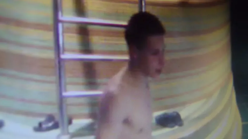 Мінчук уцёк з лазні ў адных плаўках, каб не плаціць за паслугі (фота)