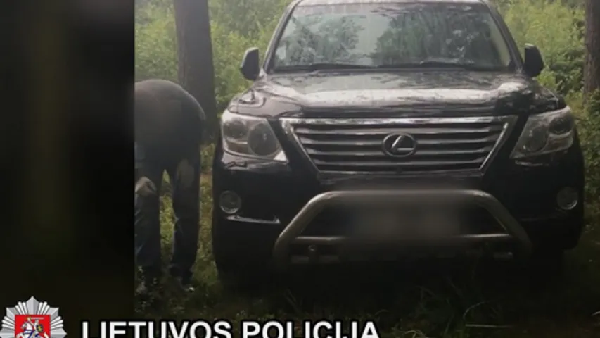 У Літве знайшлі "Lexus", скрадзены ў беларусаў у Паланзе (фота)