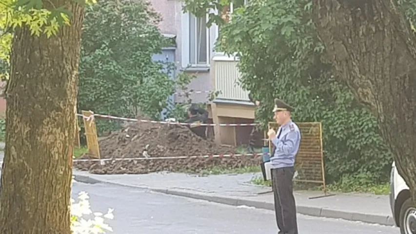 Пад вокнамі шматпавярховіка ў Мінску знайшлі міну часоў вайны