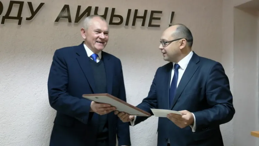 У Мінску пенсіянер затрымаў хлопца, які напаў на дзяўчыну