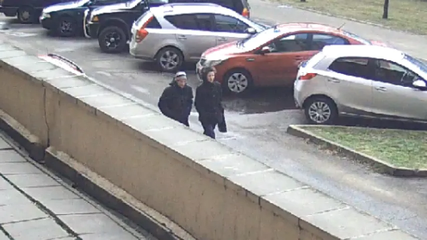 У Мінску ў 95-гадовай пенсіянеркі забралі грошы і прадукты харчавання (фота)