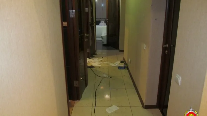 У Пінску чацвёра мужчын у масках напалі на дом прадпрымальніка (фота)