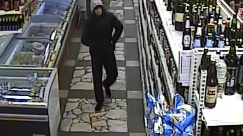 У Мінску абрабавалі абменнік, пагражаючы выбухоўкай