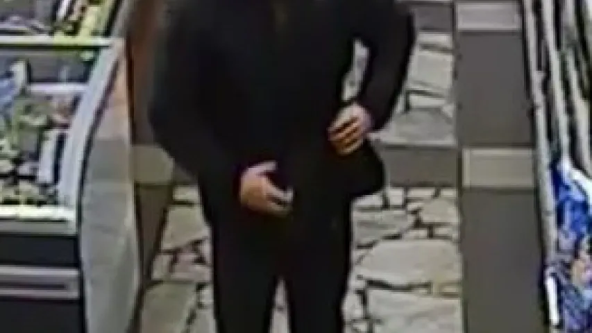 У Мінску абрабавалі абменнік, пагражаючы выбухоўкай